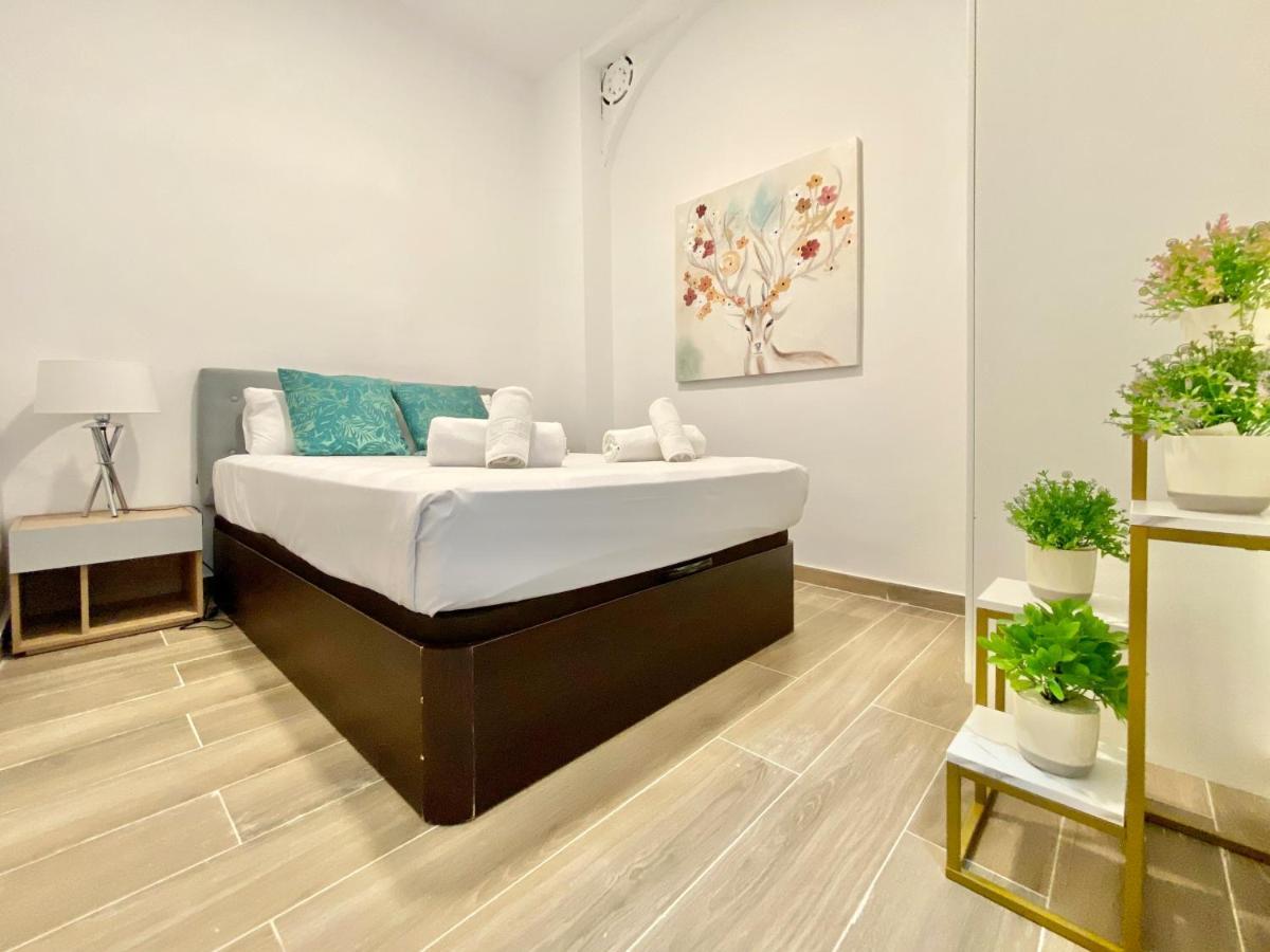 Charming Gran Via Madrid Apartment ภายนอก รูปภาพ